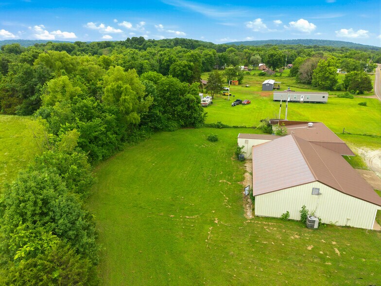 More Photos Of 20674 S Highway 59, Evansville Restaurant For Sale
