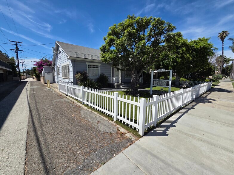 More Photos Of 1810 N Broadway, Santa Ana Medical For Sale