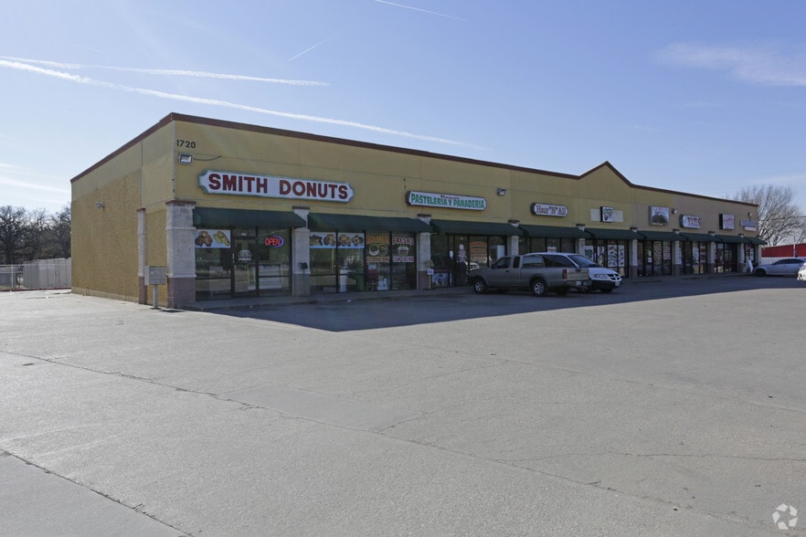 Primary Photo Of 1720 W Bruton Rd, Balch Springs General Retail For Lease