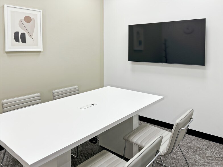 More Photos Of 30 Powerhouse St, Toronto Coworking Space