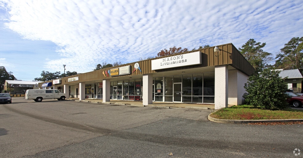 More Photos Of 1510-1520 Capital Cir SE, Tallahassee Unknown For Lease