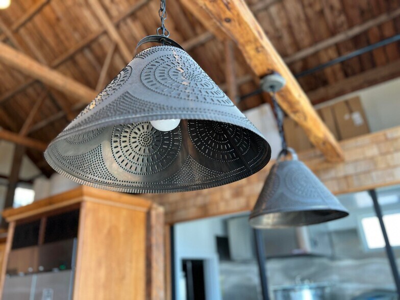 More Photos Of 33 Tenney Hl, Blue Hill Restaurant For Sale