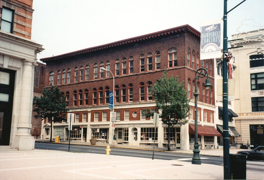 More Photos Of 501 Penn St, Reading Office For Sale
