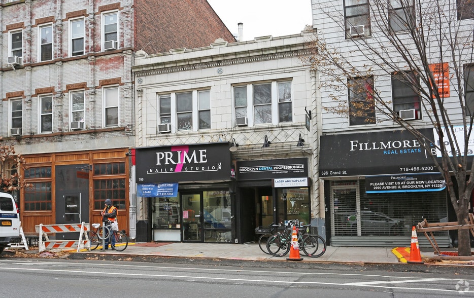 Primary Photo Of 700 Grand St, Brooklyn Storefront Retail Residential For Lease