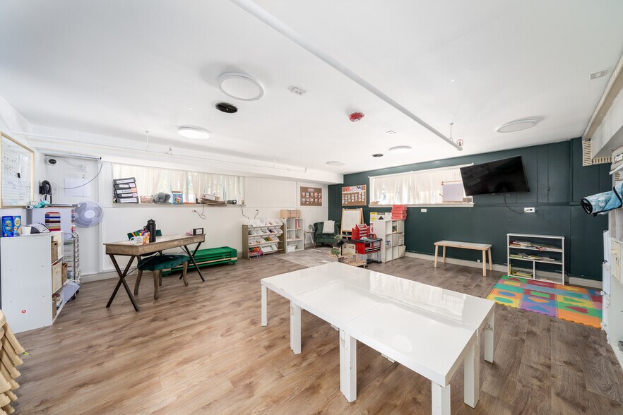 More Photos Of 36A E Midland Ave, Paramus Medical For Lease