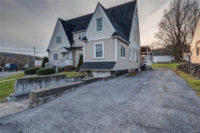 More Photos Of 4902 W Genesee St, Camillus Office For Sale