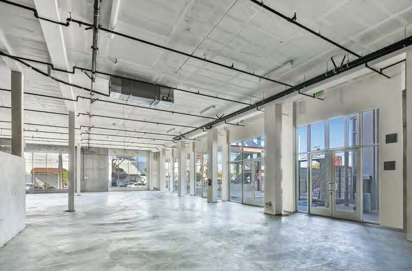 More Photos Of 11666 W Olympic Blvd, Los Angeles General Retail For Lease