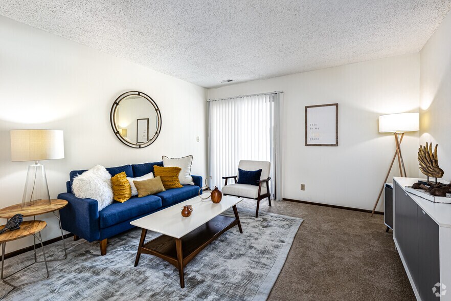 More Photos Of 4128-4154 SW 6th Ave, Topeka Apartments For Sale