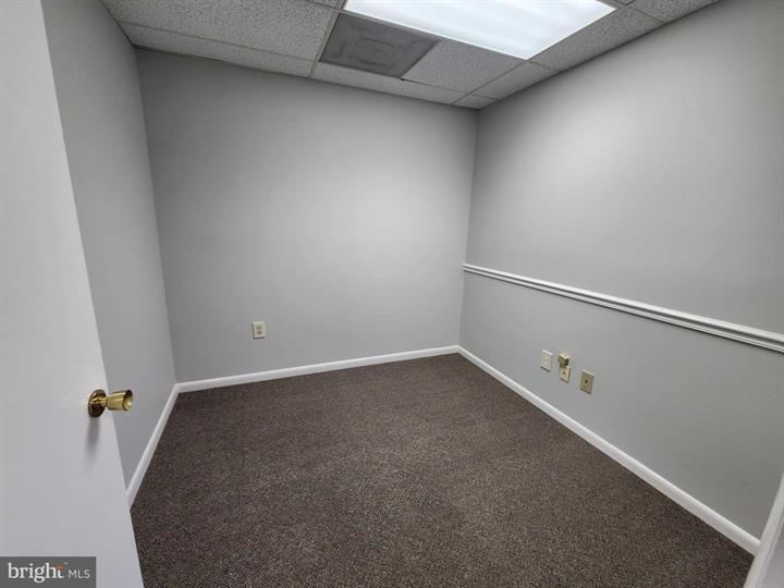 More Photos Of 2555-2575 Chain Bridge Rd, Vienna Medical For Sale