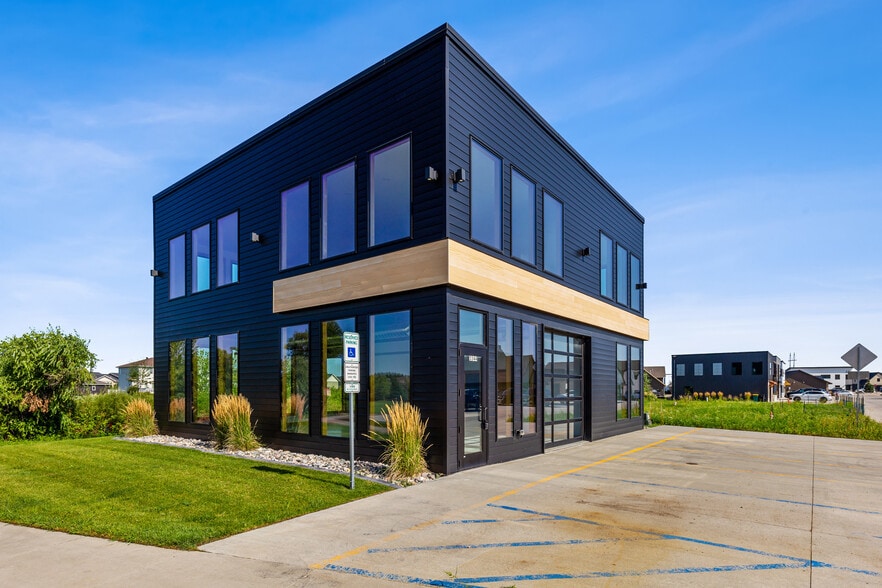 More Photos Of 3344 5th Way E, West Fargo Office For Lease