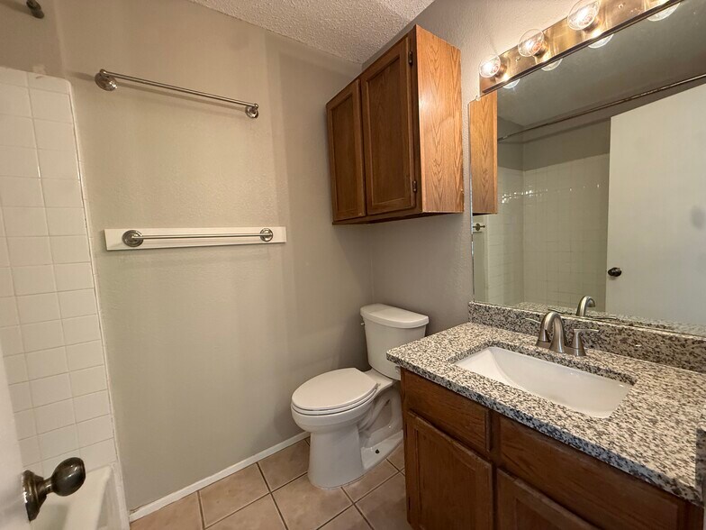 More Photos Of 12307 Deer Falls Dr, Austin Apartments For Sale