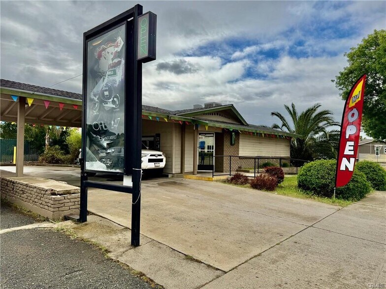 More Photos Of 2161 Feather River Blvd, Oroville Office For Sale