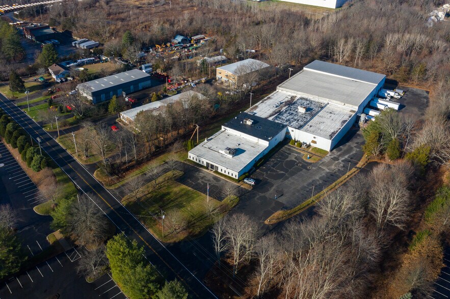 More Photos Of 205 Spring Hill Rd, Monroe Manufacturing For Lease