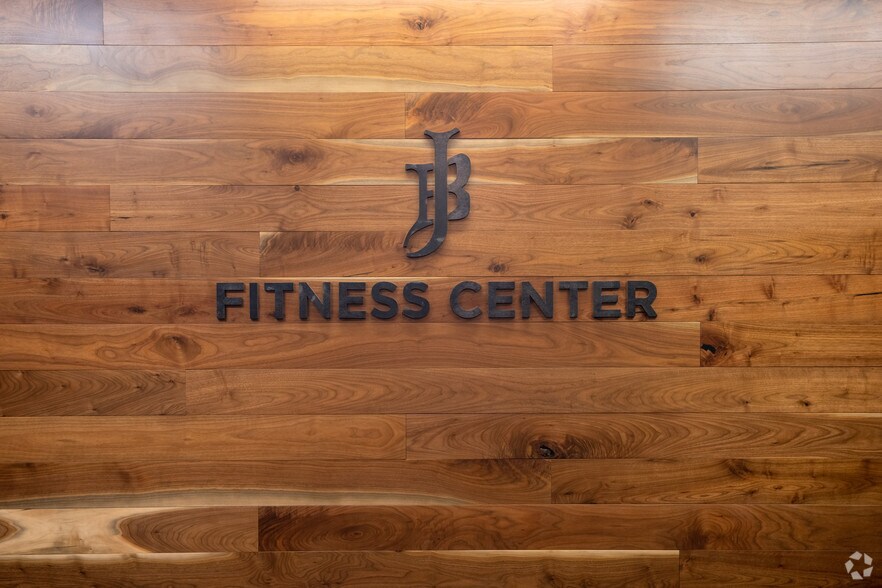 More Photos Of 35 E Wacker Dr, Chicago Office For Lease