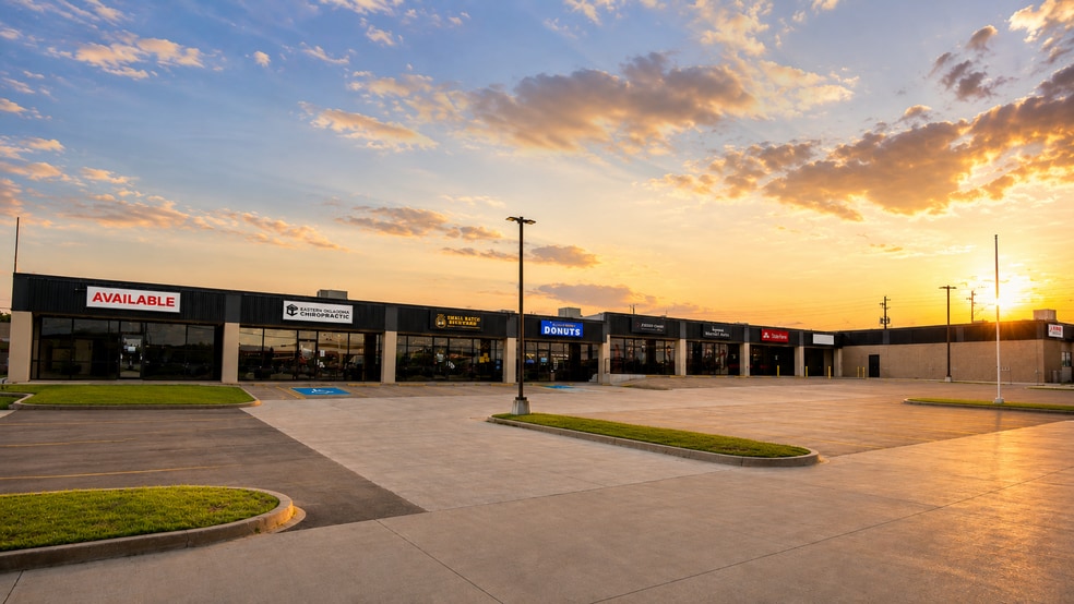Primary Photo Of 2403 N Aspen Ave, Broken Arrow Unknown For Lease