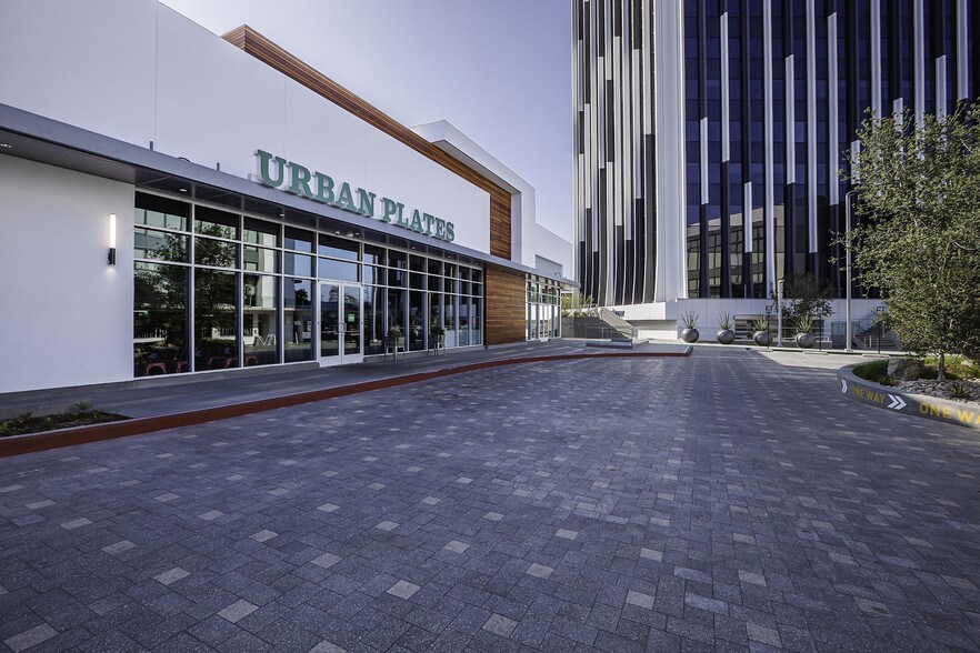 More Photos Of 21515 Hawthorne Blvd, Torrance Office For Sale