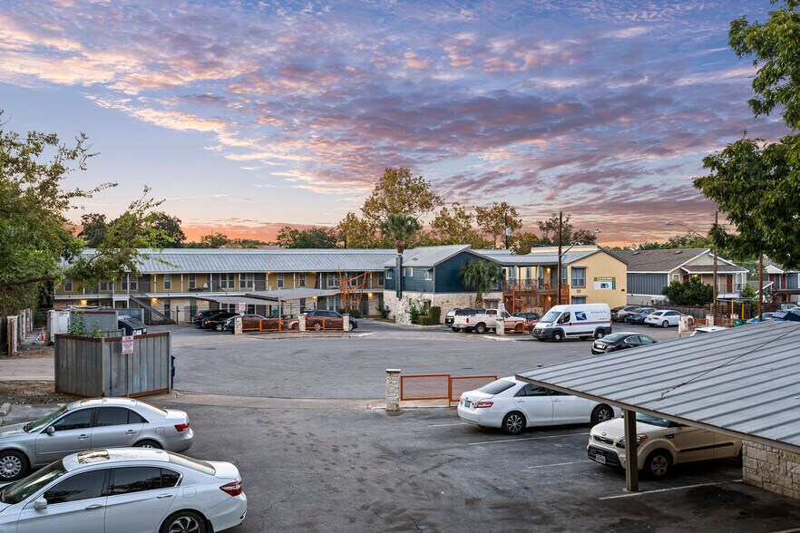 More Photos Of 2526 Durwood St, Austin Apartments For Sale