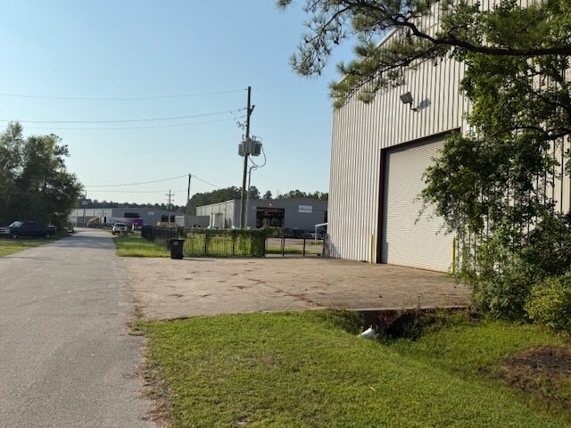 More Photos Of 1105 Old 69 hwy, Kountze Warehouse For Sale