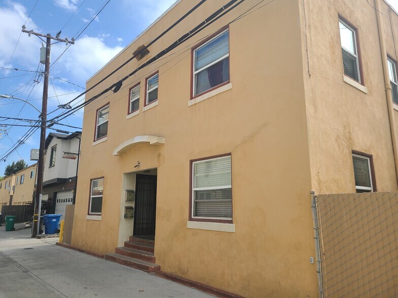 More Photos Of 617 W 3rd St, Long Beach Apartments For Sale