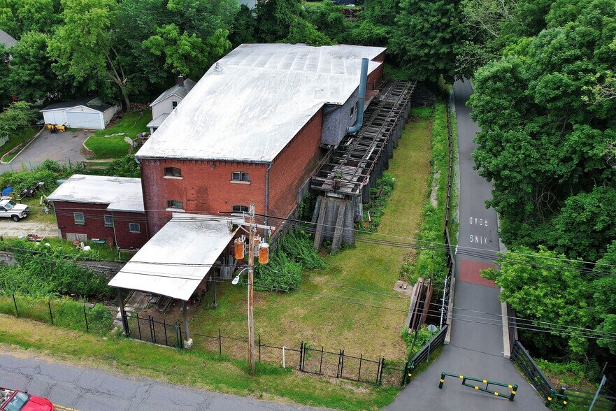 More Photos Of 12 Harmony St, Adams Warehouse For Sale