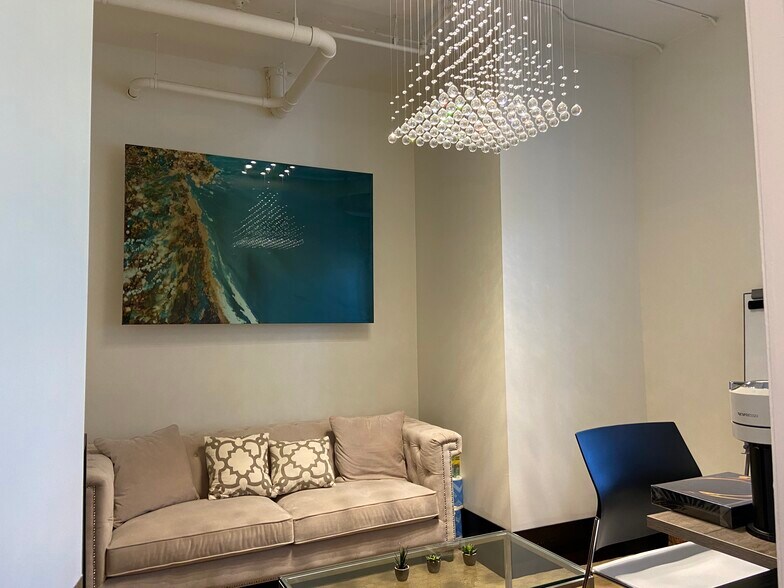 More Photos Of 401 W Atlantic Ave, Delray Beach Storefront Retail Office For Lease