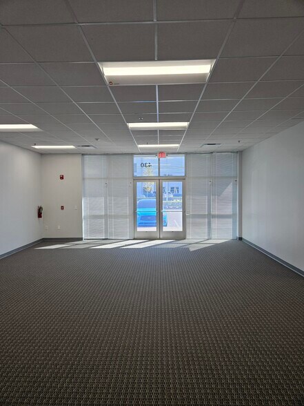 More Photos Of 430 Harvest Time Dr, Sanford Unknown For Lease