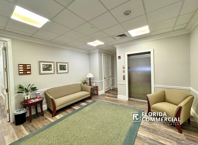 More Photos Of 2300 SE Monterey Rd, Stuart Office For Sale