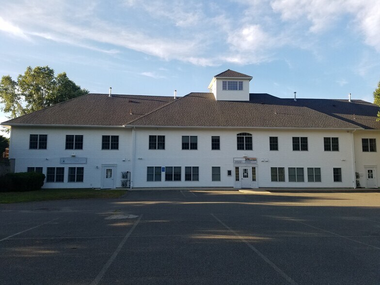 More Photos Of 245 Russell St, Hadley Office For Lease