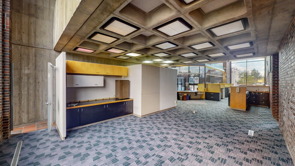 More Photos Of 8801 S Tacoma Way, Tacoma Freestanding For Sale