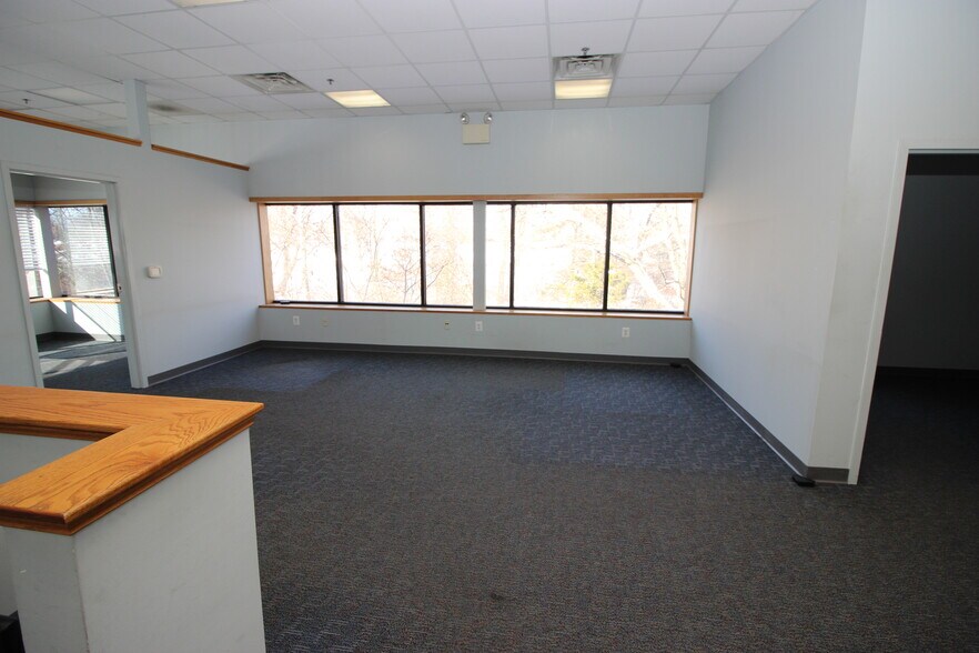 More Photos Of 731 Wambold Rd, Souderton Warehouse For Lease
