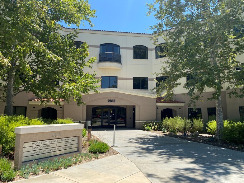 More Photos Of 2815 Townsgate Rd, Westlake Village Office Residential For Lease