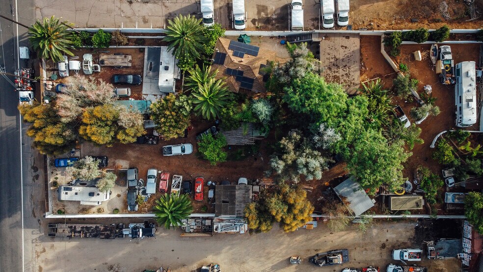 More Photos Of 11529 Woodside Ave, Santee Contractor Storage Yard For Lease
