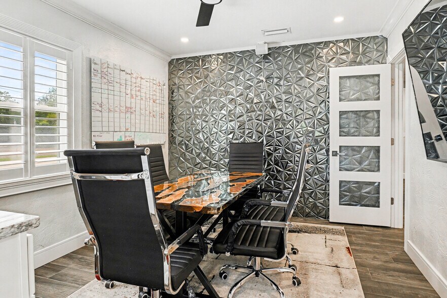 More Photos Of 1701-1709 Rogero Rd, Jacksonville Office Residential For Sale