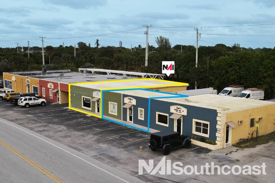 More Photos Of 1205-1217 SE Dixie Cutoff Rd, Stuart Light Distribution For Lease