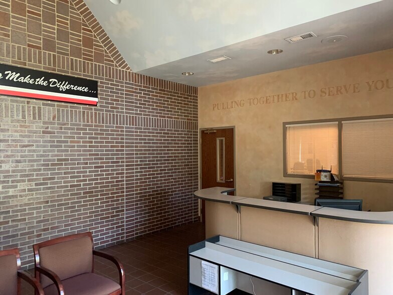 More Photos Of 1111 US Highway 20, Michigan City Truck Terminal For Lease