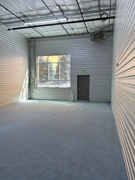 More Photos Of 1001 Depot Hill, Broomfield Showroom For Sale