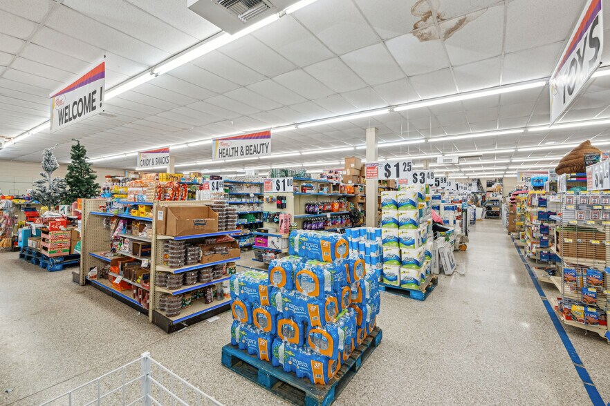 More Photos Of 310 W Main St, Gramercy Storefront For Sale