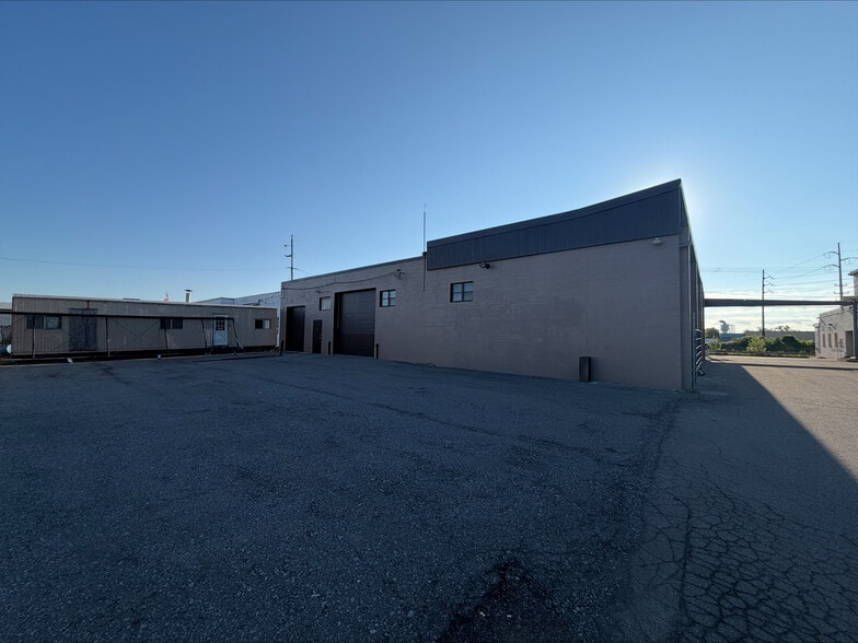 More Photos Of 1279 Mt Read Blvd, Rochester Warehouse For Lease
