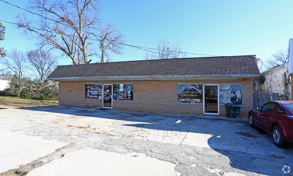 More Photos Of 314 S Congress St, Winnsboro Freestanding For Sale