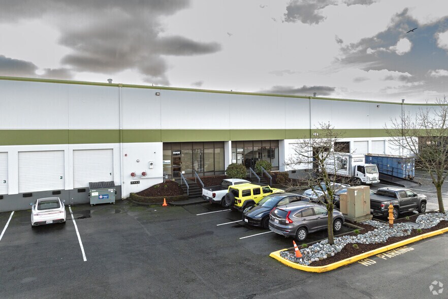 More Photos Of 22402-22440 72nd Ave S, Kent Unknown For Lease