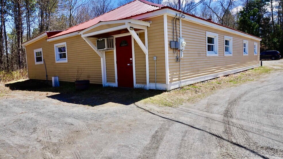 Primary Photo Of 73 Alstead Hill Rd, Gilsum Office For Sale
