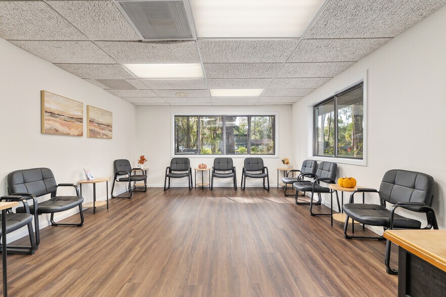 More Photos Of 2750 SE 17th St, Ocala Medical For Sale