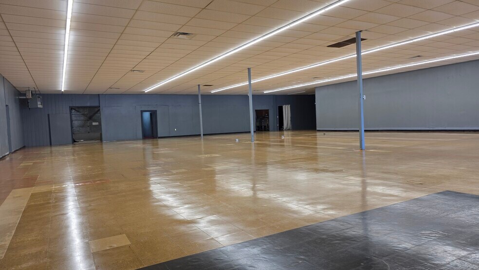More Photos Of 1712 ROUTE 940, Pocono Lake Storefront Retail Office For Lease