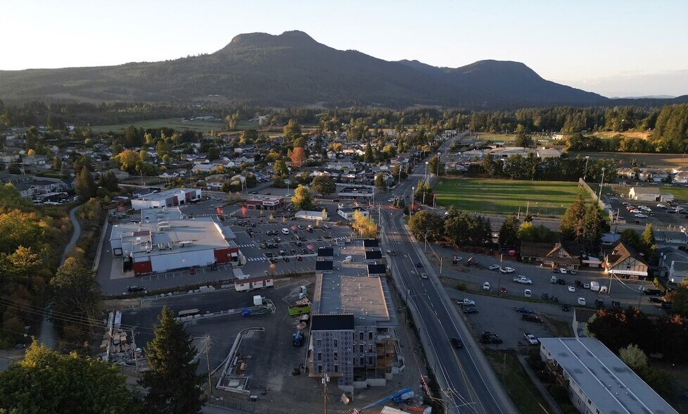 More Photos Of 3281 Skinner Rd, North Cowichan Apartments For Sale
