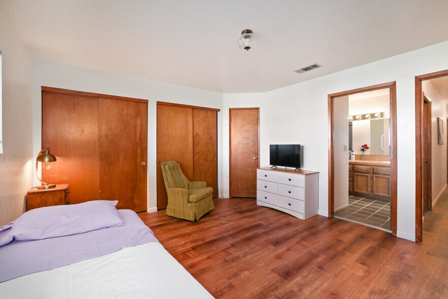 More Photos Of 13765 Lisa Way, Red Bluff Assisted Living For Sale