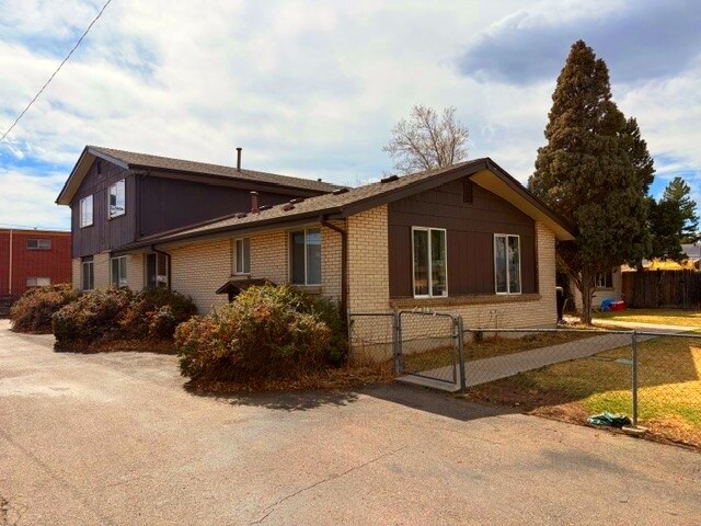 More Photos Of 9842-9856 W 22nd Pl, Lakewood Apartments For Sale