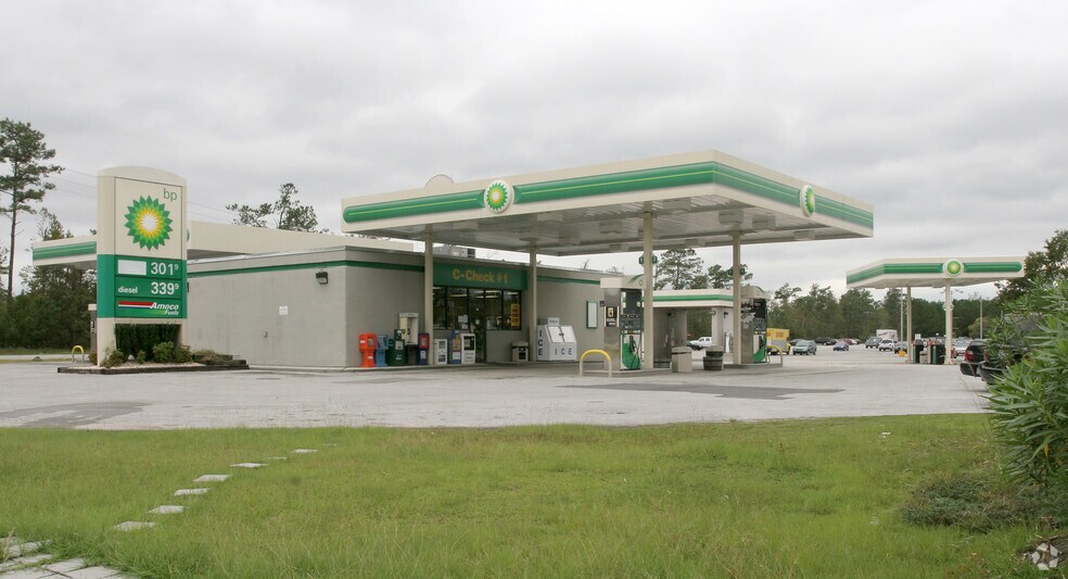 More Photos Of 965 Old Folkstone Rd, Sneads Ferry General Retail For Lease