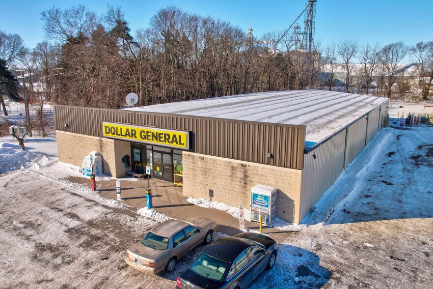 More Photos Of 57 N Caseville Rd, Pigeon Freestanding For Sale