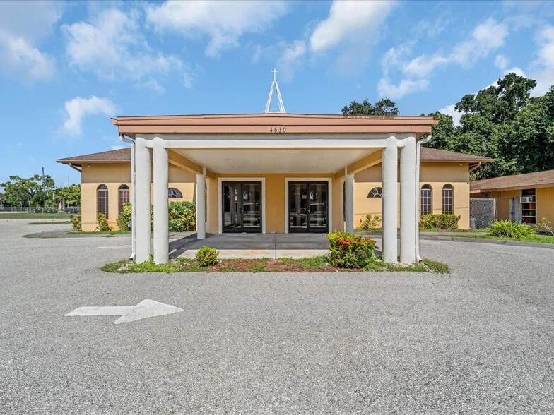 More Photos Of 4630 Palm Beach Blvd, Fort Myers Religious Facility For Sale
