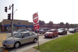 More Photos Of 2952-2998 Huntington Dr, San Marino Restaurant For Lease